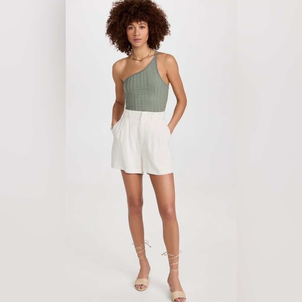 Z Supply Calista High Waist Shorts Size Medium - sandstone color